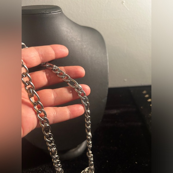 Stainless Steel Silver Color Thick Chain Necklace Unisex - Picture 2 of 8